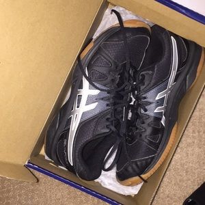 ASICS VOLLEYBALL SHOES
